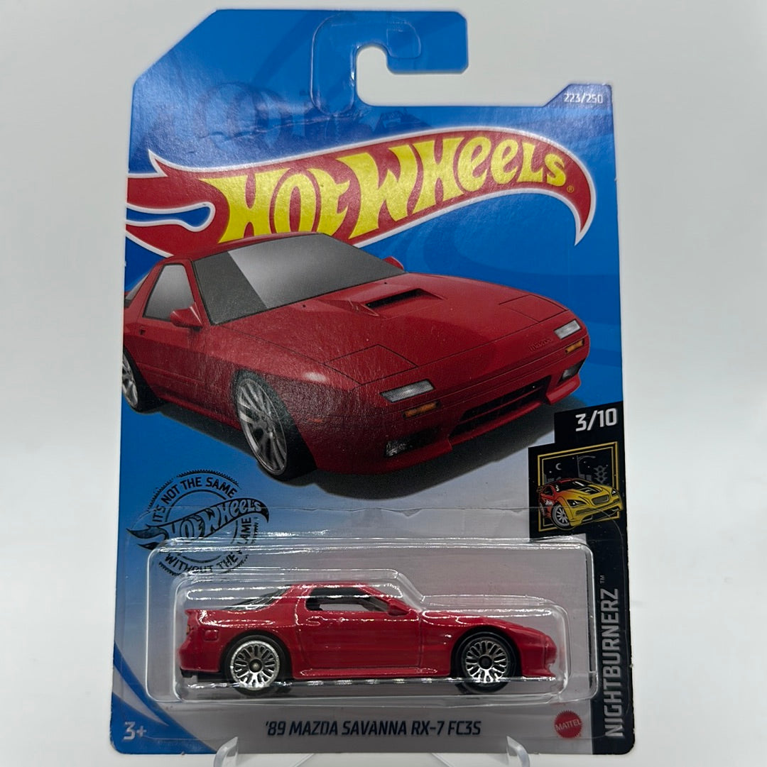 ‘89 Mazda Savanna RX-7 FC35 NightBurnerz 3/10 Hotwheels Mainline 223/250 *soft corners*