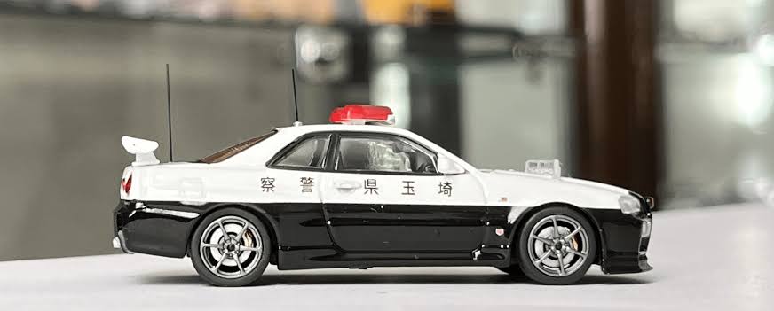 NISSAN SKYLINE GT-R (R34) Japanese Police Car INNO64