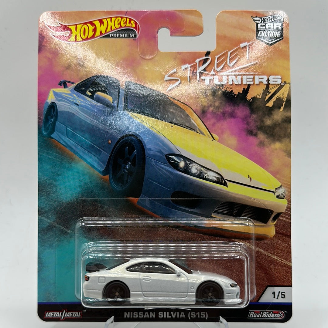 Nissan Silvia (S15) Street Tuners 1/5 Hotwheels Premium 1:64