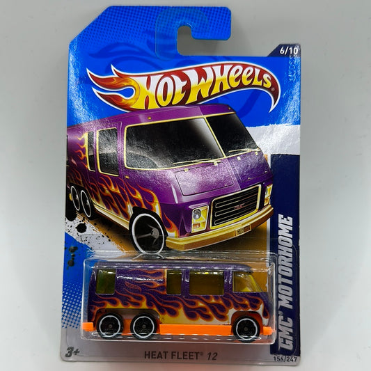 GMC Motorhome - HEAT FLEET 12 6/10 Hotwheels Mainline 156/246 VAN