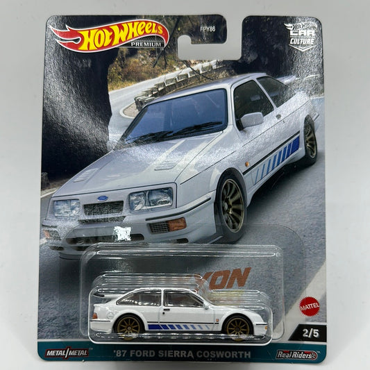 ‘87 Ford Sierra Cosworth Canyon Warriors 2/5 Hotwheels Premium 1:64