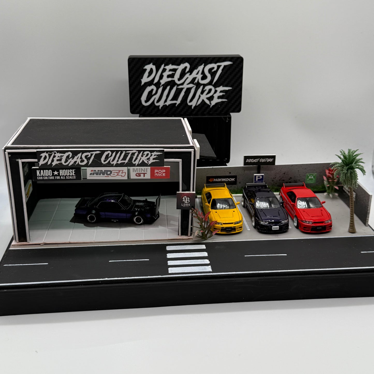 Diecast Culture Diorama - Custom Hand Made Limited to 20pcs *Battery Powered*