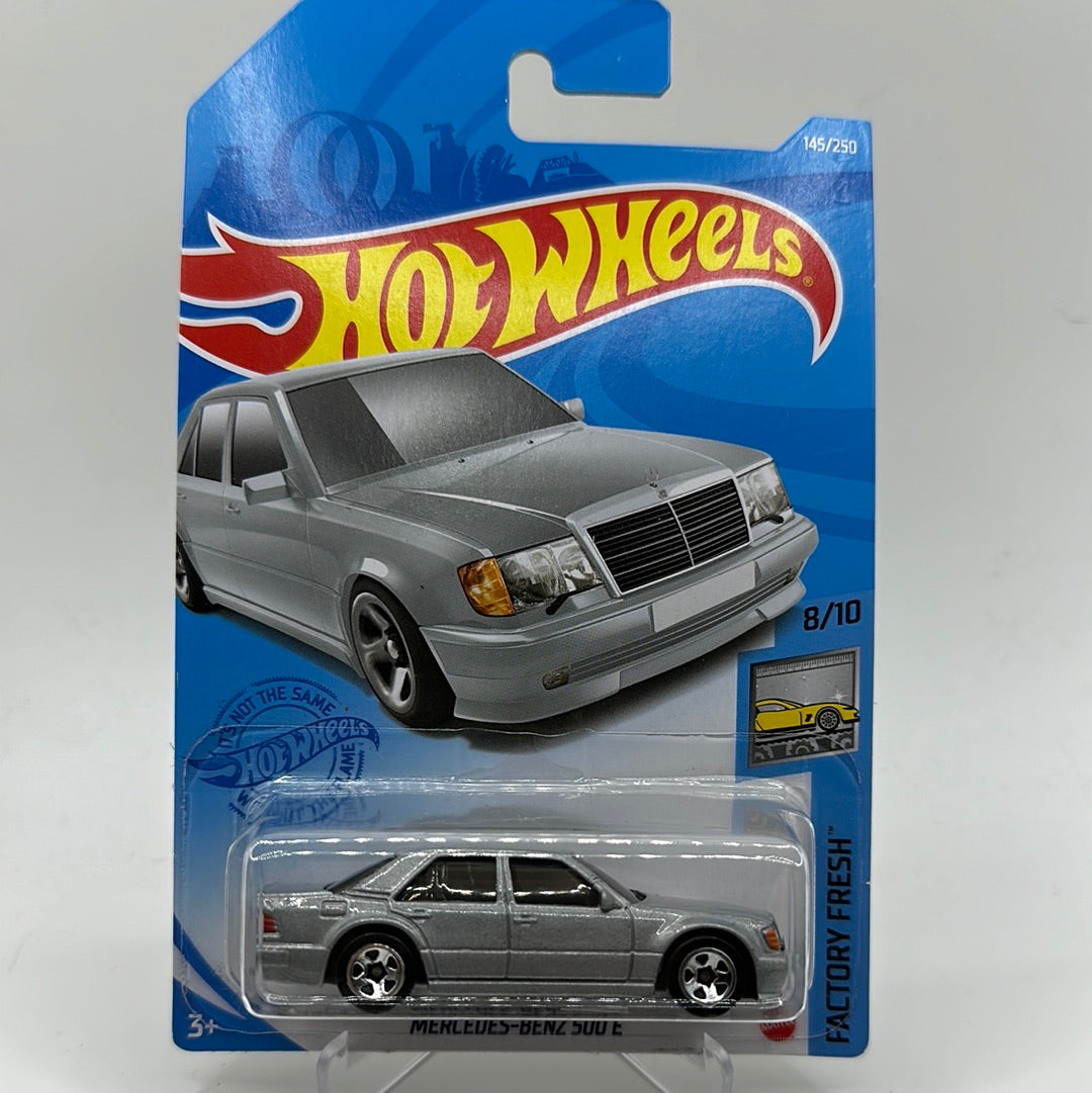 Mercedes-Benz 500 E - Factory Fresh 8/10 Hotwheels 145/250 Mainline 1:64