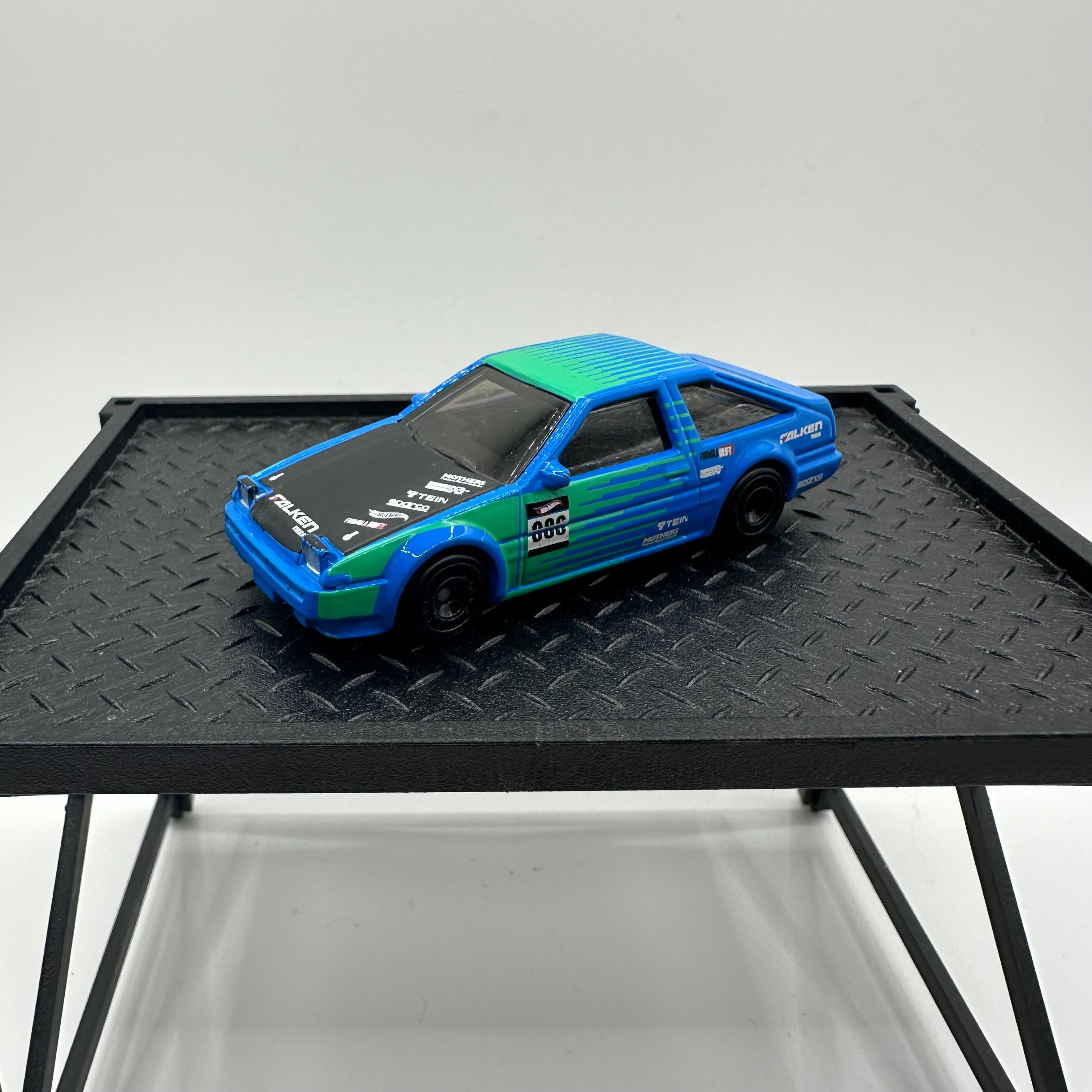 Loose Falken Blue Toyota AE86 Sprinter Trueno (wheels swapped ...