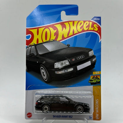 ‘94 Audi Avant RS2 - HW Wagons 5/5 Hotwheels Mainline 228/250