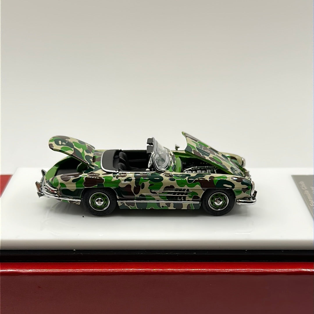 BAPE Green 1957 Mercedes-Benz 300SL Roadster Limited Edition 300pcs Made 1:64 Scale