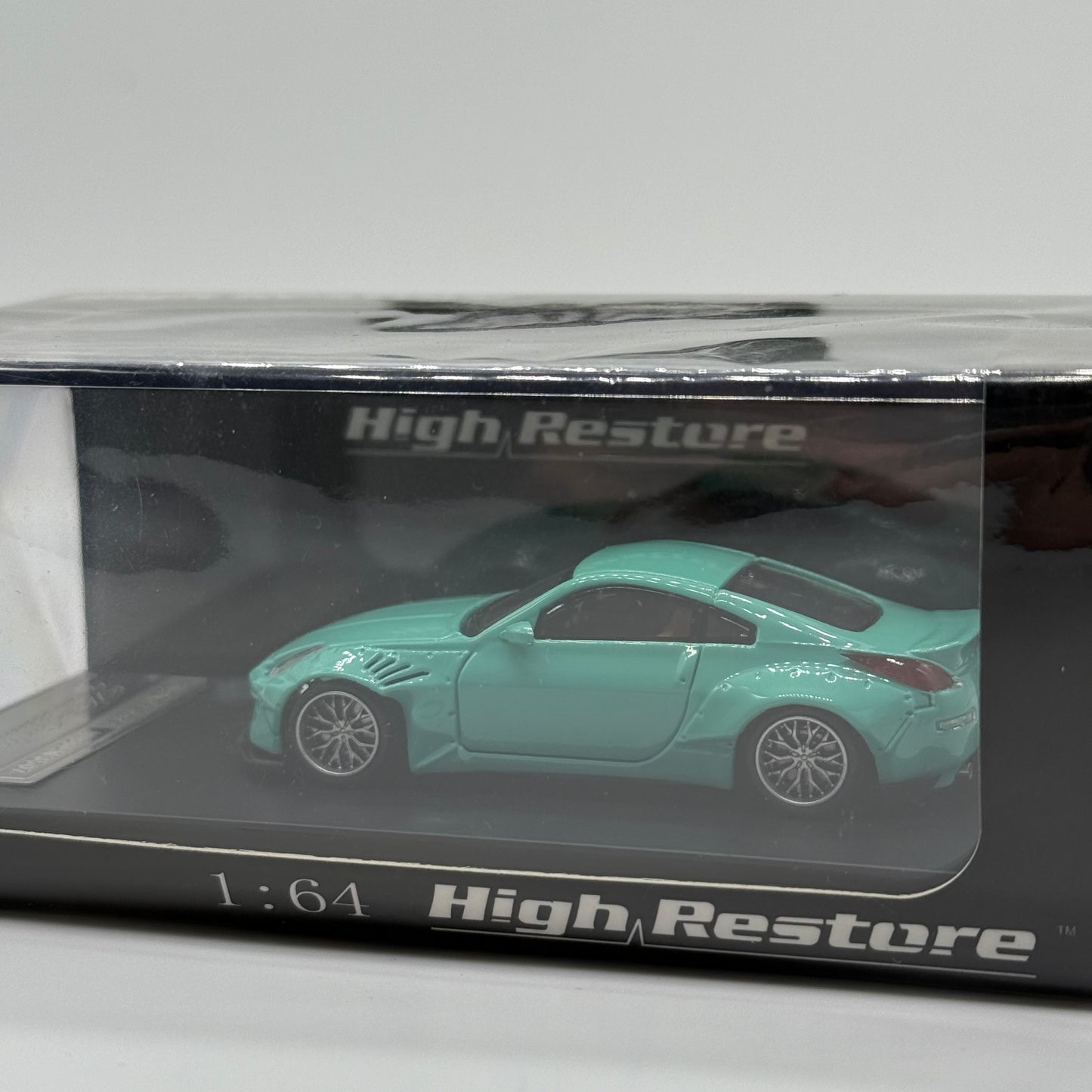 Nissan 350Z - Tiffany Blue High Restore 1:64 Scale