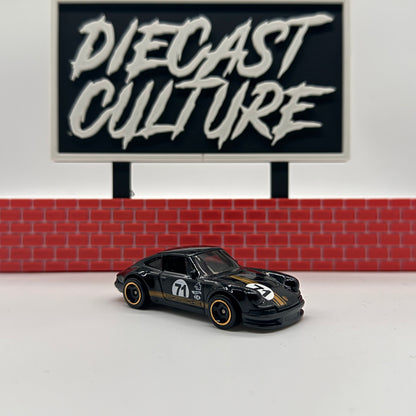 ‘71 Porsche 911 - Hotwheels Mainline (10pack exclusive)