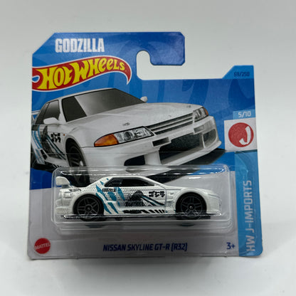 Nissan Skyline GT-R R32 HW J-Imports 5/10 Hotwheels Mainline GODZILLA