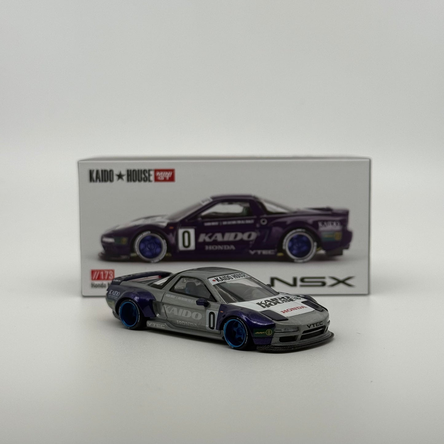 Honda NSX Kaido Racing V2 *CHASE* Kaido House MiniGT