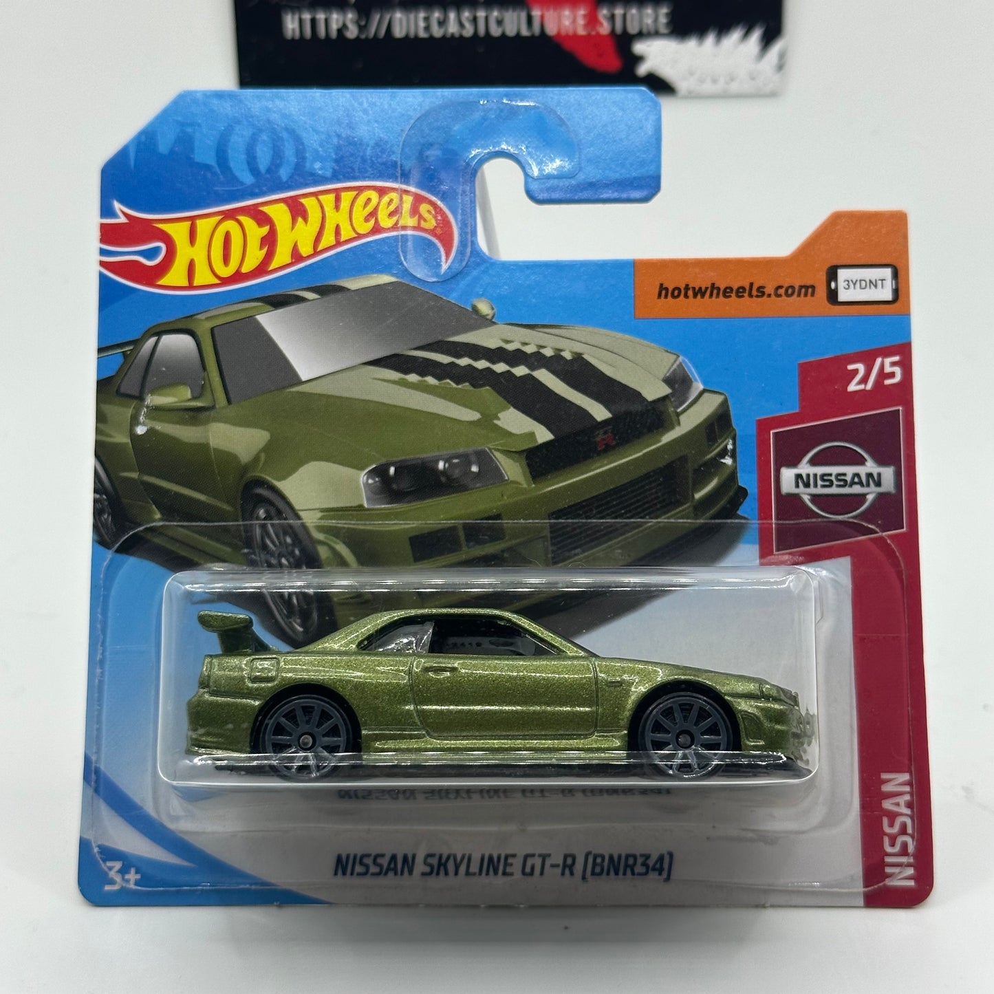 Nissan Skyline GT-R BNR34 - NISSAN 2/5 Hotwheels Mainline 45/250 *Short card*