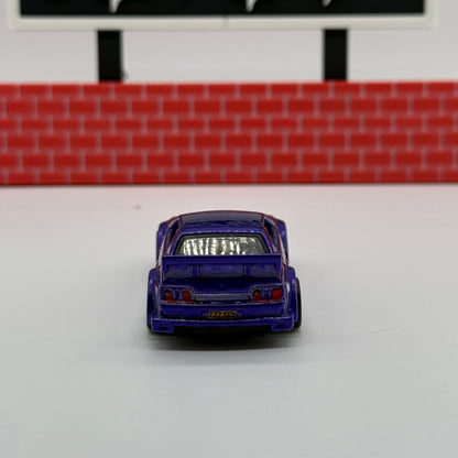 *CUSTOM* Nissan R32 - Paint Smudge on Front (Refer to photos)