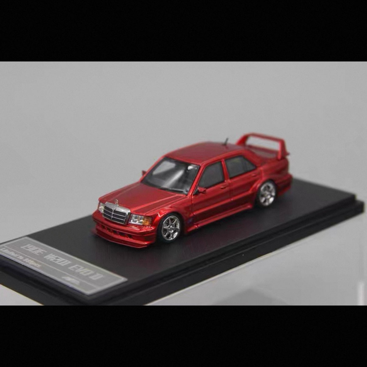 Mercedes-Bens 190E Evo II W201 - HKM 1:64