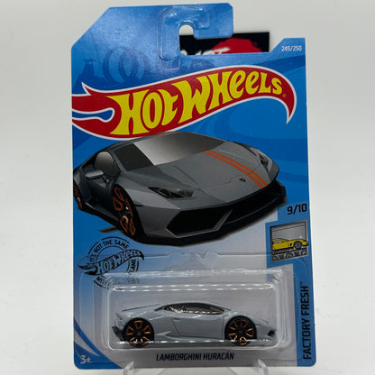 Lamborghini Huracán - Factory Fresh 9/10 Hotwheels Mainline 245/250