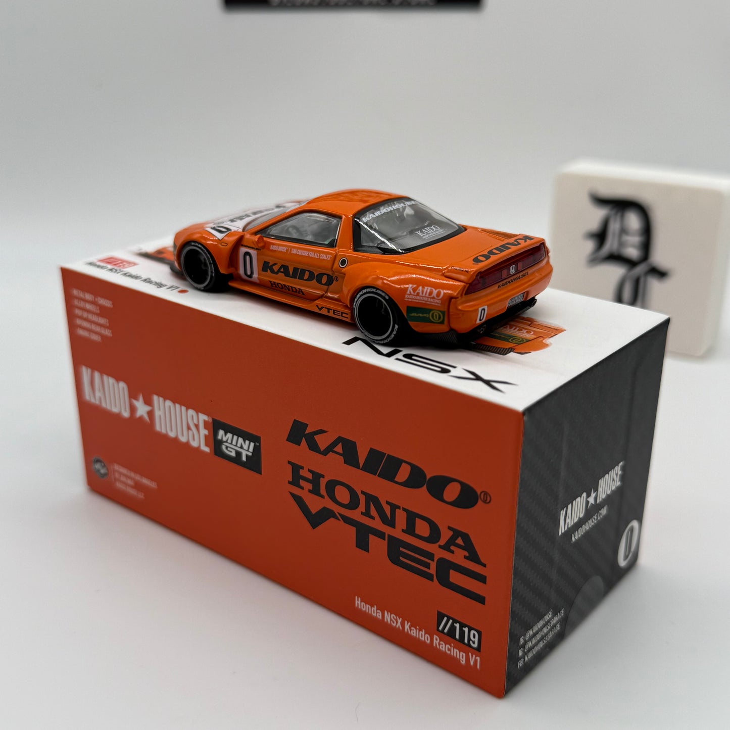 Honda NSX Kaido Racing Evasive V1 //119 - Kaido House x MiniGT *LOOSE*