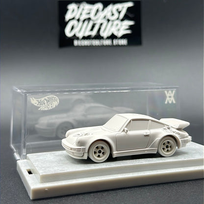 Eroded Porsche 930 Hotwheels x Daniel Arsham - Mattel Creations