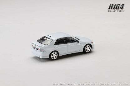Toyota ALTEZZA RS200 (E10) 1998 SUPERWHITE II - Hobby Japan 1:64