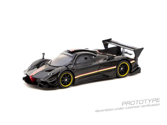 Pagani Zonda Revolución Nero Oro - Tarmac Works 1:64