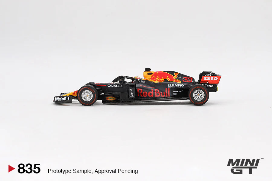 Red Bull RB16B #33 Max Verstappen 2021 Abu Dhabi Grand Prix Winner (835) - Mini GT 1:64