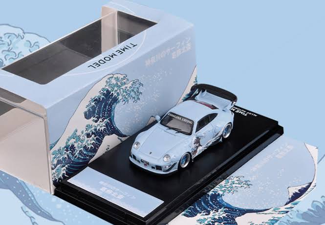 PORSCHE RWB993 - The Great Wave of Kanagawa LIMITED TO 999pcs