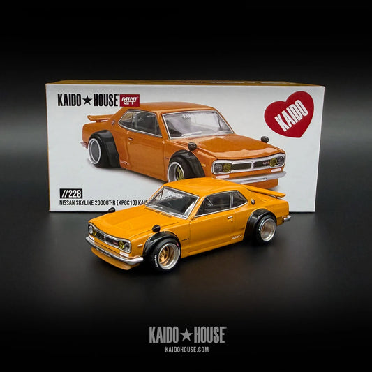 Nissan Skyline 2000GT-R (KPGC10) Kaido Street V2 - Kaido House x MiniGT