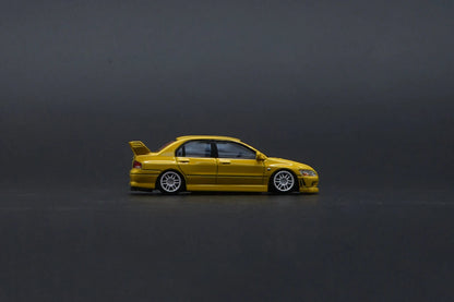 MITSUBISHI LANCER EVO VII (7)(YELLOW) BM CREATIONS 1:64