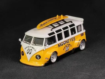 Mooneyes Volkswagen T1 Kombi 1:64 Scale Lang Feng