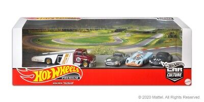 Iconic Racers Diorama Premium Hotwheels Boxed set 2023 1:64 Scale